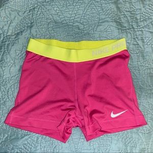 Nike pro short